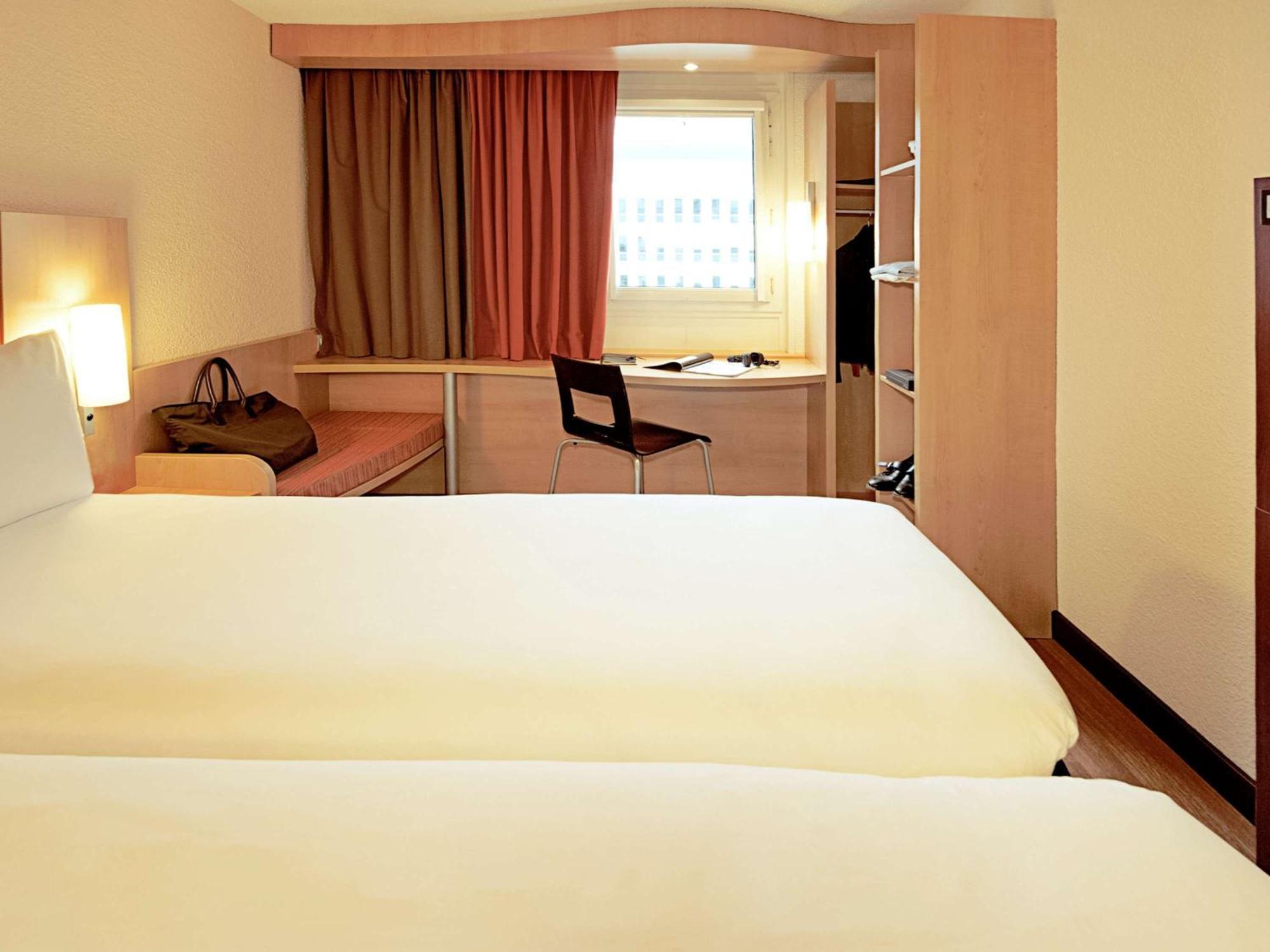 Ibis Ulm City Exteriér fotografie